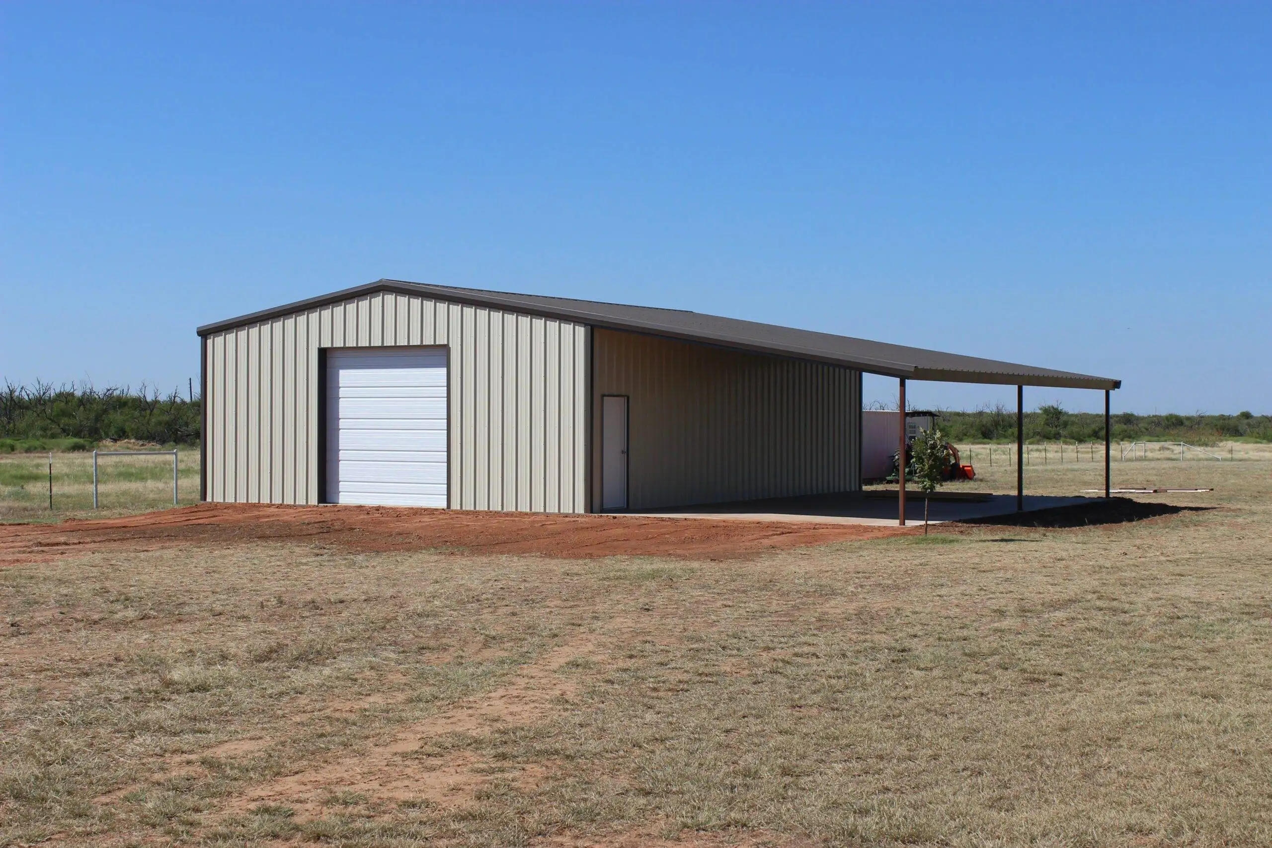 steel-building, loafing-shed, livestock-shed, garage-door, overhead-door, lean-to, concrete