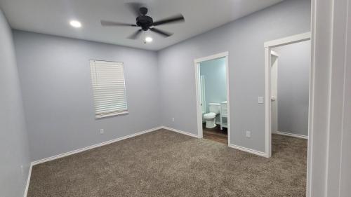 interior-duplex-construction-carpet-drywall-master-bedroom-bathroom-walk-in-closet